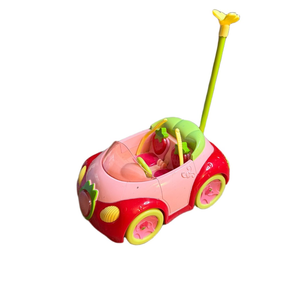 Hasbro‎ Strawberry Shortcake Berry Cruiser Car Pink Red 2009 Butterfly Antenna